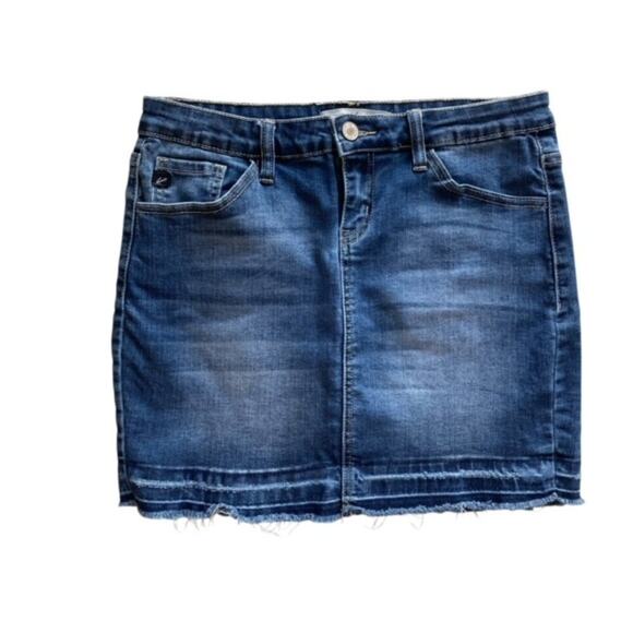 KanCan Denim Raw Edge Mini Skirt - Juniors size 5 - Picture 1 of 5